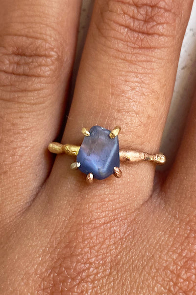 Blue Sapphire Small Stone Gold Ring
